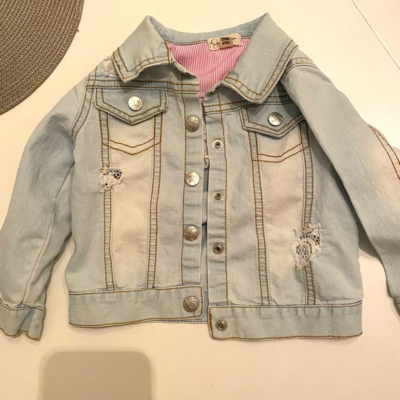 Toddler Jean jacket - Picture 1 of 2